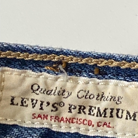 Vintage Big E 80s Levi’s Mom Jeans - Picture 14 of 16